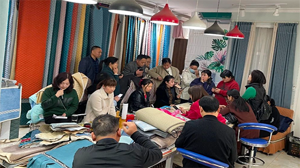 長株潭中心商貿區湘潭布藝輕紡市場舉辦第十屆行業展銷會 長株潭中心商貿區湘潭布藝輕紡市場舉辦第十屆行業展銷會