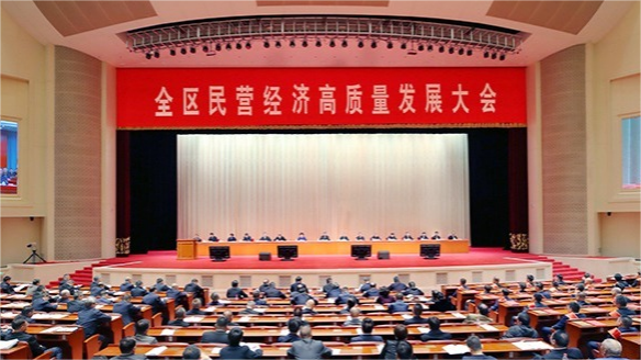 肖志海副主席榮獲新疆“優秀中國特色社會主義事業建設者”稱號 肖志海副主席榮獲新疆“優秀中國特色社會主義事業建設者”稱號